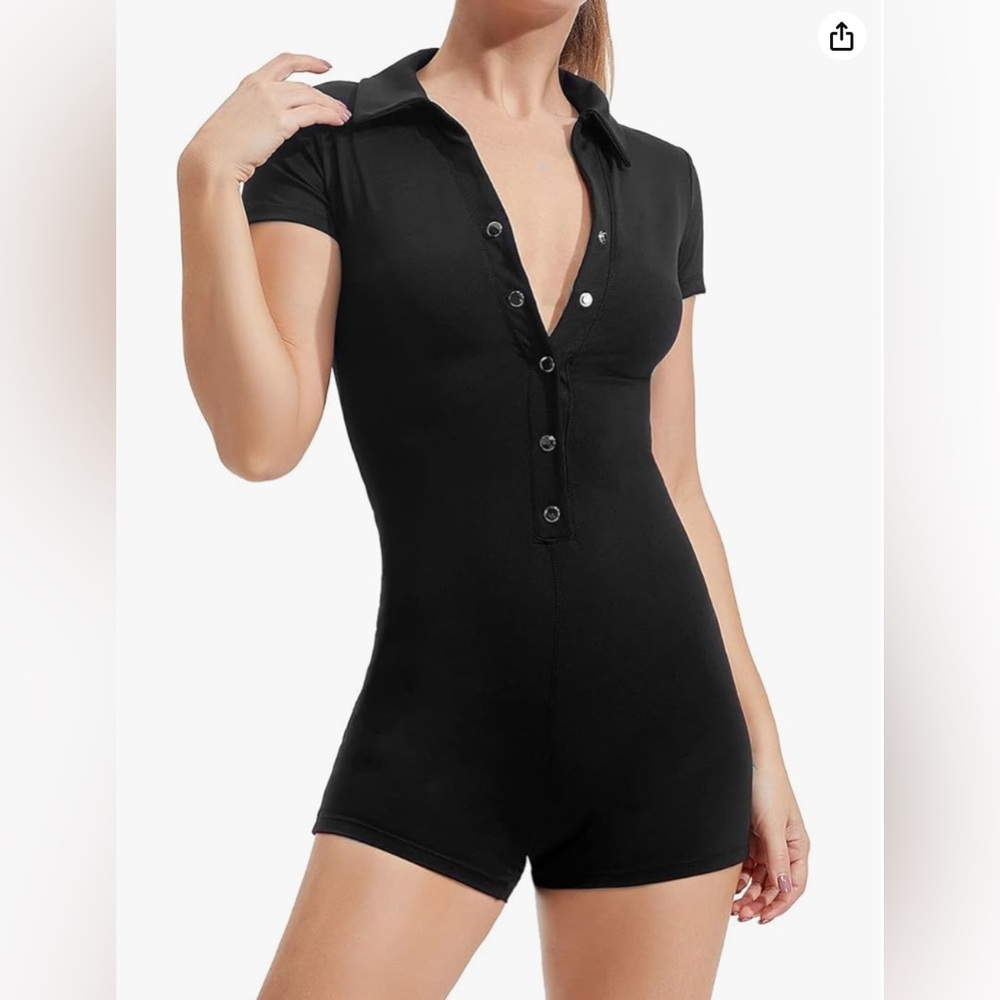 POLO BODYCON ROMPER BLACK SIZE SMALL SHORTS AND SHORT SLEEVE WITH BUTTONS - Picture 1 of 10